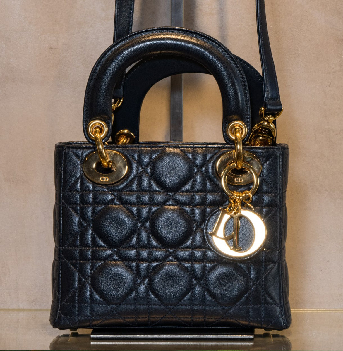 Dior – The BOUTIQUE