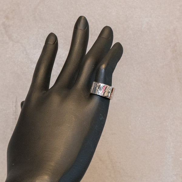GUCCI　グッチ　アイコン ワイド　8号