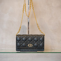 Christian Dior　クリスチャン・ディオール　ディオールカロ　カーフスキン