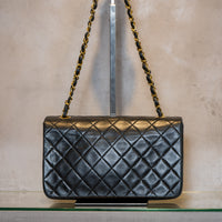 CHANEL マトラッセ ショルダーバッグ