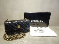 CHANEL シャネル ミニマトラッセ ラムスキン