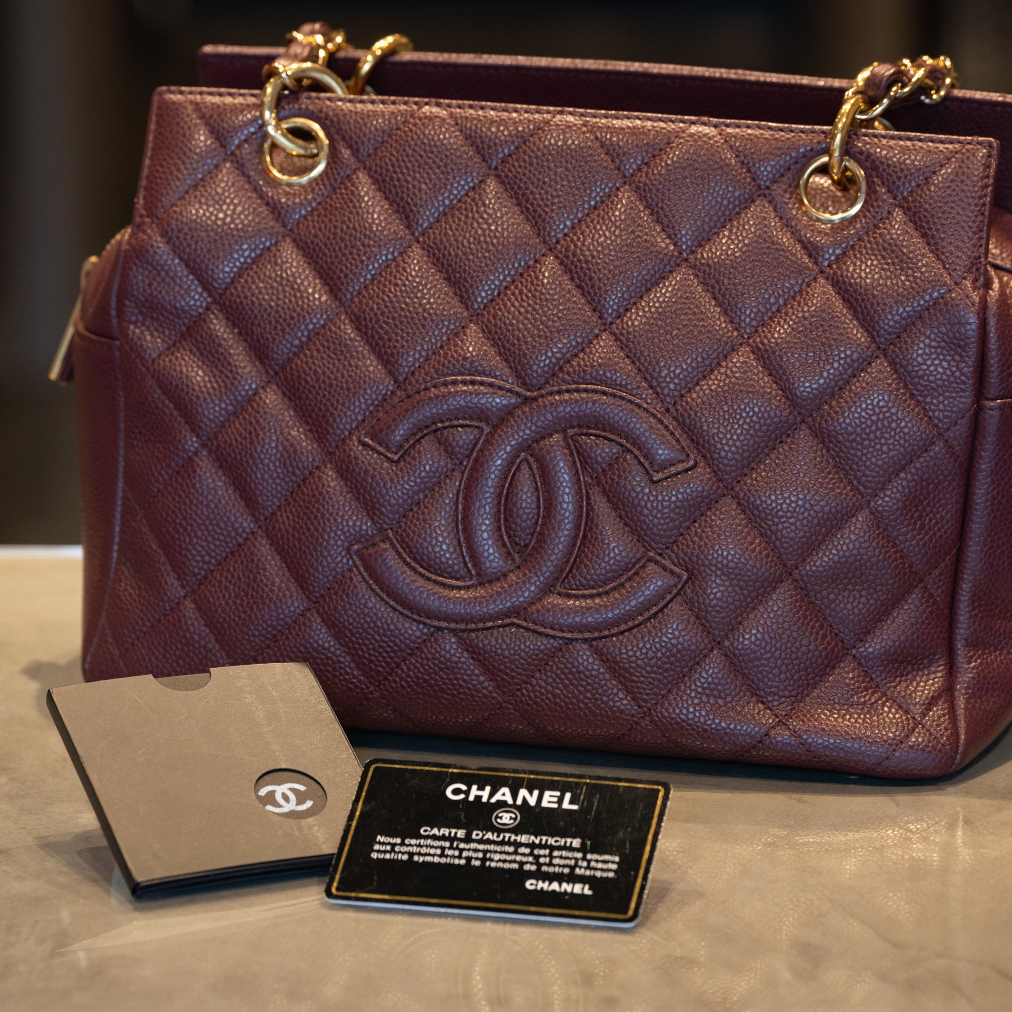 K*y様 ★超美品★CHANEL シャネル マトラッセ キャビアスキン ラウンド CHANEL - 【超極美品】CHANEL ジップアラウンドウォレット