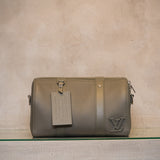 LOUIS VUITTON　ルイ・ヴィトン　シティ・キーポル