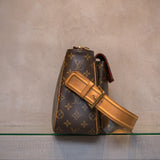 LOUIS VUITTON　ルイヴィトン　ヴィヴァシテGM　モノグラム