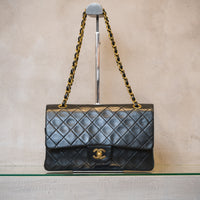 CHANEL　シャネル　CF25　マトラッセ25　ダブルフラップ　ラムスキン