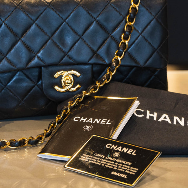 CHANEL シャネル マトラッセ23 ダブルフラップ ラムスキン