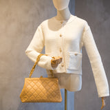 CHANEL　シャネル　マトラッセ　キャビアスキン　がま口