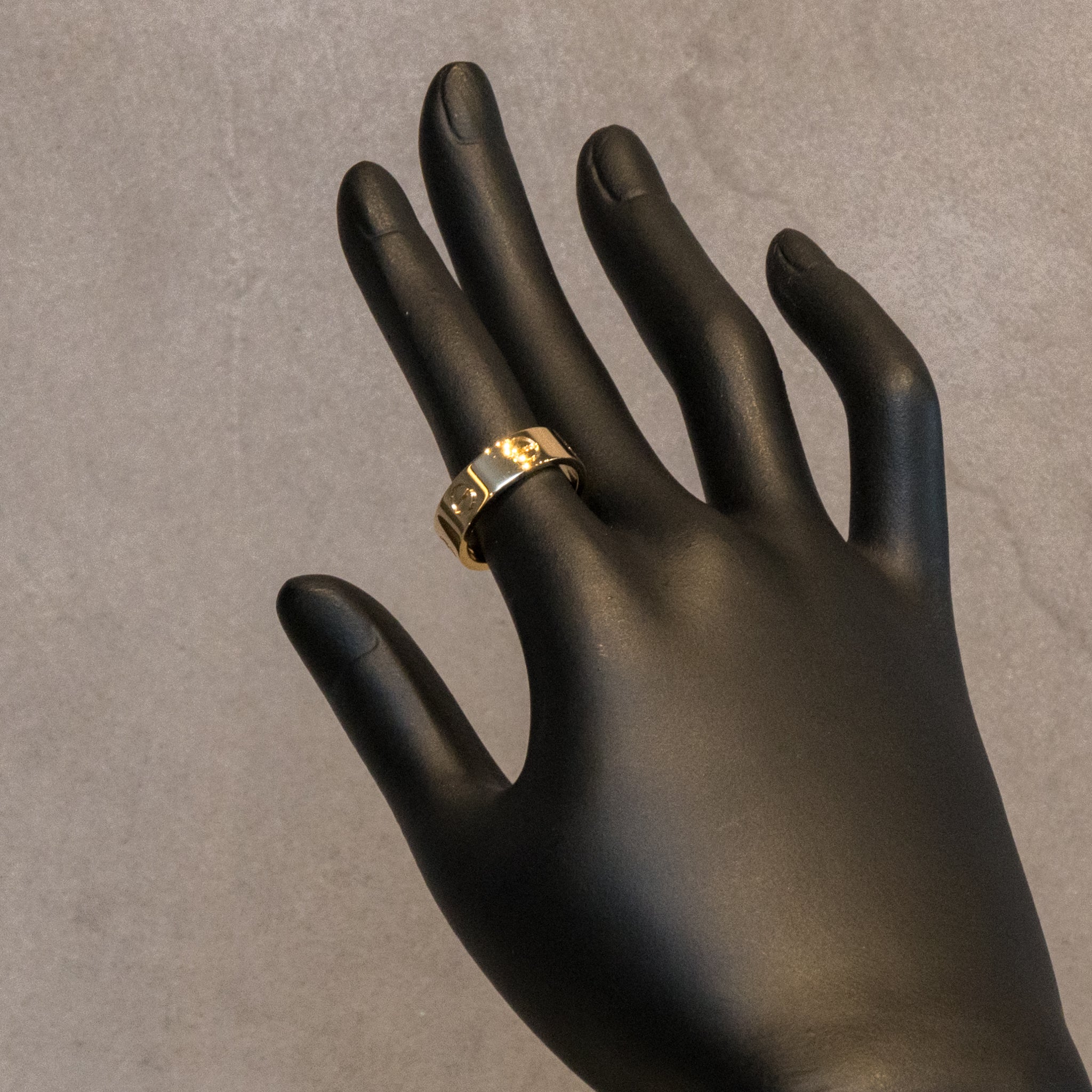 Cartier カルティエ ラブリング 52 – The BOUTIQUE
