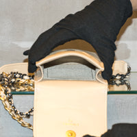 CHANEL　シャネル　マトラッセ　ベージュ　フォンホルダー　