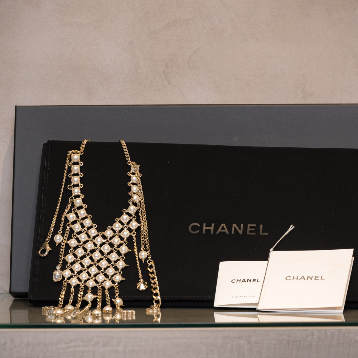 ゆらゆら輝く♪【 CHANEL 】ストラス パールモチーフ ネックレス 2020年 春夏 新作 CHANEL シャネル ラインストーン スター付