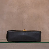 CHANEL　シャネル　マトラッセ　ダイアナ25　ラムスキン