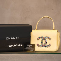CHANEL　シャネル　マトラッセ　ビジューココマーク
