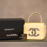 CHANEL　シャネル　マトラッセ　ビジューココマーク