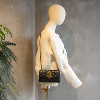CHANEL　シャネル　マトラッセ　デカココマーク　ラムスキン
