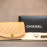 CHANEL　シャネル　マトラッセ ダイアナ25　ラムスキン　ベージュ