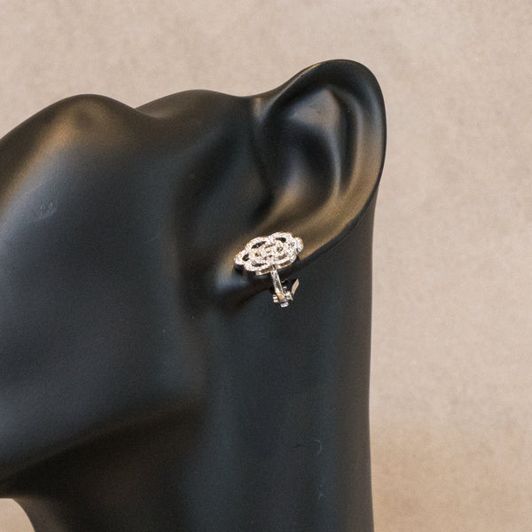 CHANEL　シャネル　カメリア ピアス